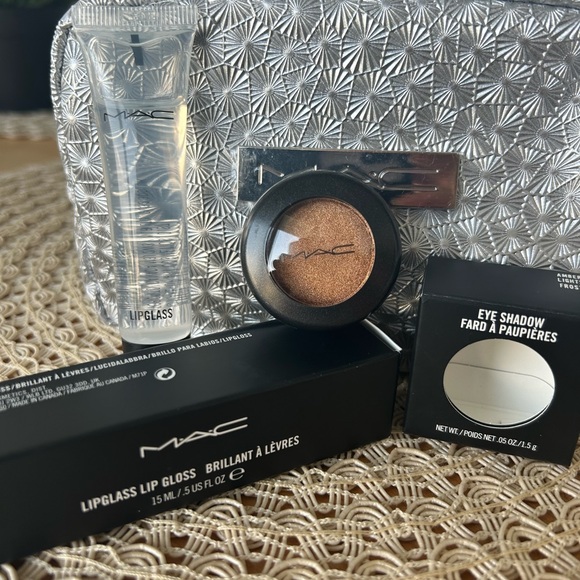 MAC Clear Lipglass, Amber Lights Eyeshadow & bag - Picture 3 of 5